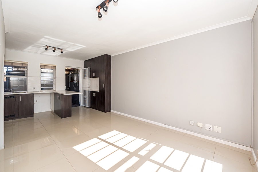 2 Bedroom Property for Sale in Thornton Western Cape